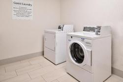 Holiday Inn Express and Suites Van Horn