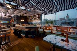 Momento Hotel Golden Horn
