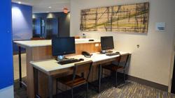 Holiday Inn Express and Suites Jacksonville W-I295