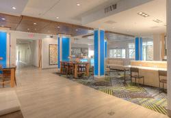 Holiday Inn Express and Suites Fort Mill