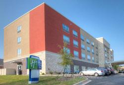 Holiday Inn Express and Suites Fort Mill