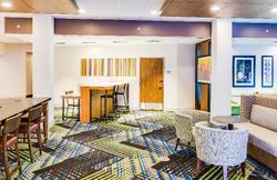 Holiday Inn Express and Suites Russellville
