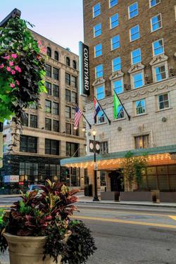 Courtyard St. Louis Downtown/Convention Center