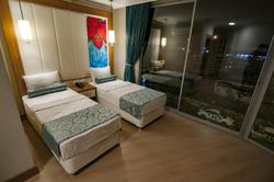 Exelans Hotel & Spa