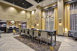 Hampton Inn & Suites Detroit Warren