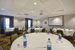 Hampton Inn & Suites Detroit Warren