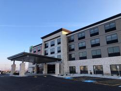 Holiday Inn Express & Suites Racine Sturtevant