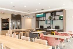 Holiday Inn Hotels and Suites Mount Pleasant