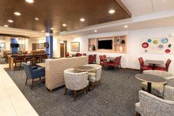 Holiday Inn Express & Suites Gaylord