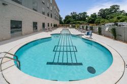 Holiday Inn Express & Suites Memphis Elvis Presley