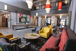 Holiday Inn Hotel & Suites Sioux Falls - Airport