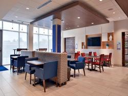 Holiday Inn Express Marshalltown