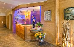 Chalet-Htl Le Beausoleil The Originals Relais