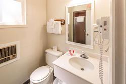 Econo Lodge Inn & Suites Heavenly Village Area