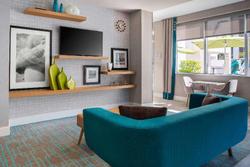 Hotel Continental Miami Beach, Tapestry Collection