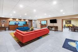 Days Inn & Suites By Wyndham San Antonio Near At&T