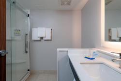 Holiday inn Express and Sts Tulsa Downtown-Arts