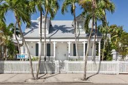 Nyah Hotel - Adult Only