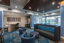 Holiday Inn Express Gainesville - Lake Lanier Area