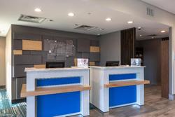 Holiday Inn Express Gainesville - Lake Lanier Area