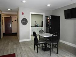 Hibbing Inn and Suites