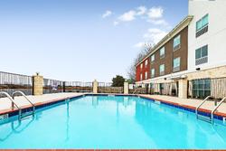 Holiday Inn Express And Suites Junction