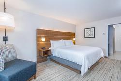 Holiday Inn Express and Suites Elkhart North