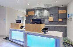 Holiday Inn Express and Suites La Grange