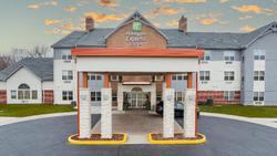 Holiday Inn Express and Suites Zion