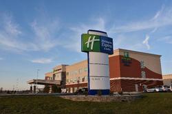 Holiday Inn Express & Suites Madisonville