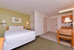 Americas Best Value Inn Suites Winnie