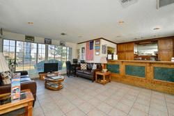 Americas Best Value Inn Suites Lancaster