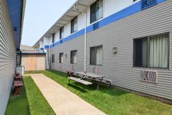 Americas Best Value Inn La Crosse