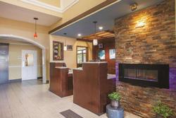 La Quinta Inn Suites By Wyndham Elizabethtown