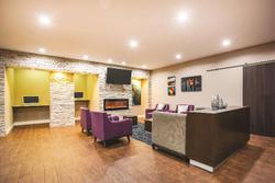La Quinta Inn Suites By Wyndham Russellville