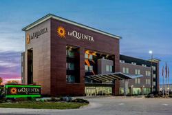 La Quinta Inn & Suites San Antonio Alamo City