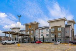 La Quinta Inn Suites By Wyndham Fayetteville