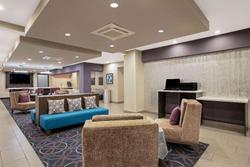 La Quinta Inn Suites By Wyndham Fayetteville
