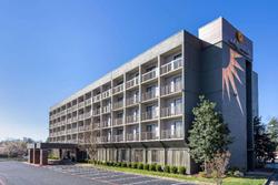 La Quinta Inn Suites By Wyndham Kingsport