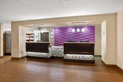 La Quinta Inn Suites By Wyndham Springfield Ma