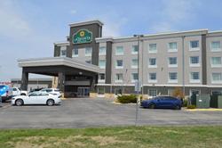 La Quinta Inn Suites By Wyndham Rochester