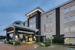 La Quinta Inn & Suites By Wyndham Starkville