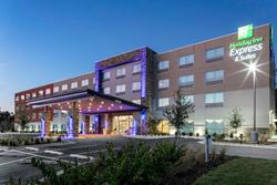 Holiday Inn Exp & Sts Wilmington West-Medical Park