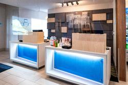 Holiday Inn Express & Suites Elko
