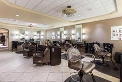 Traditions Hotel & Spa
