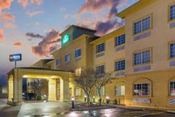 La Quinta Inn Suites By Wyndham Fort Smith