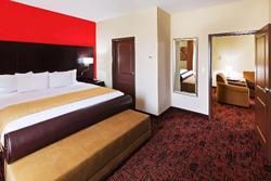 La Quinta Inn Suites By Wyndham Elk City