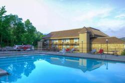 Clarion Pointe Downtown Gatlinburg