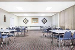 Super 8 By Wyndham Williamsburg