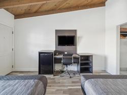 Discovery Inn Monterey